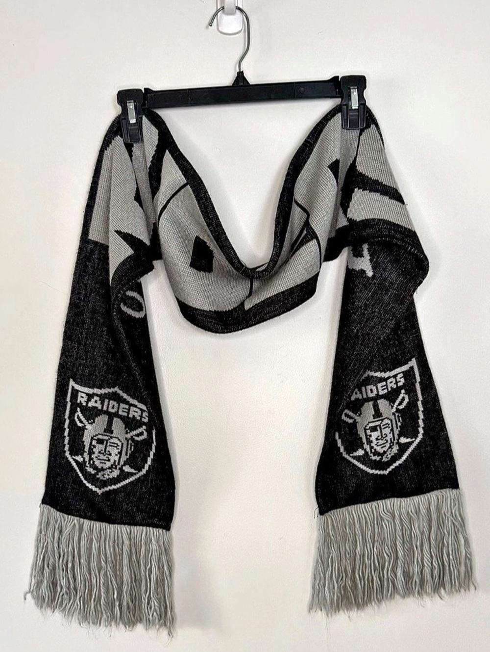 NFL Raiders Black & Gray Scarf